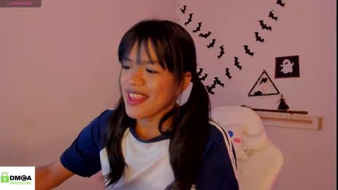 Snapshot of meganthompsonn chatting on 09/30/25, 06:35 Megan online show from 09/30/25, 06:35