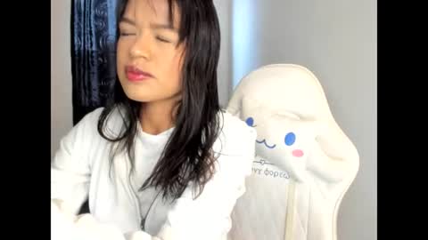 Megan online show from 06/19/26, 12:20