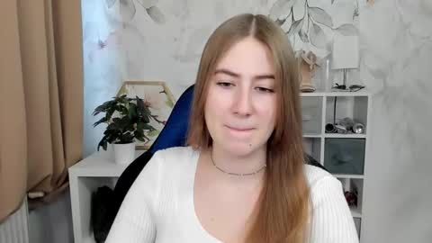 Snapshot of meganx_candy chatting on 01/15/26, 01:26 Megan online show from 01/15/26, 01:26