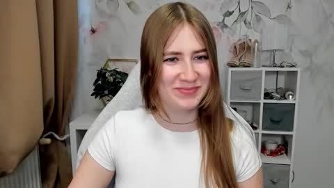 Snapshot of meganx_candy chatting on 03/12/26, 06:52 Megan online show from 03/12/26, 06:52
