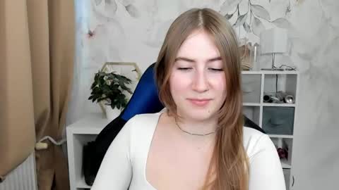 Snapshot of meganx_candy chatting on 03/19/26, 01:59 Megan online show from 03/19/26, 01:59