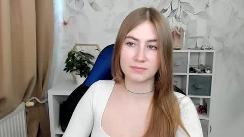 Snapshot of meganx_candy chatting on 03/23/26, 01:26 Megan online show from 03/23/26, 01:26