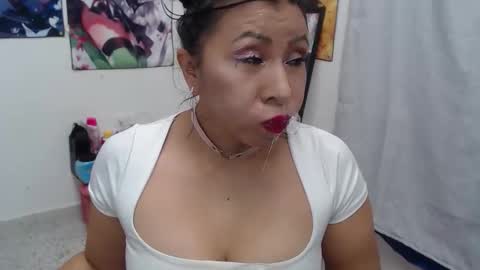 megara_love online show from 04/25/26, 03:20