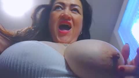 SHAROLD online show from 10/01/25, 05:41