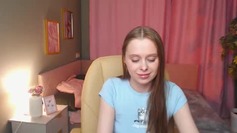 Snapshot of megg_ryan chatting on 03/23/26, 02:10 megg_ryan online show from 03/23/26, 02:10