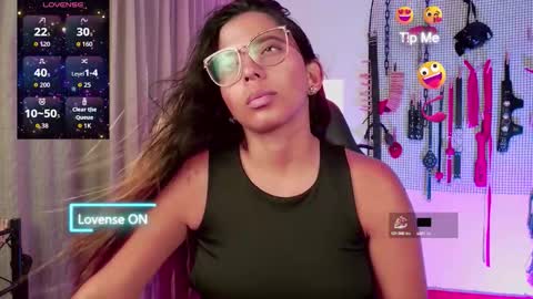 Snapshot of meggan_greey chatting on 10/15/25, 03:01 Your best slave online show from 10/15/25, 03:01