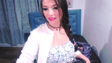 Snapshot of meghan_cherrys chatting on 05/21/26, 04:19 meghan online show from 05/21/26, 04:19