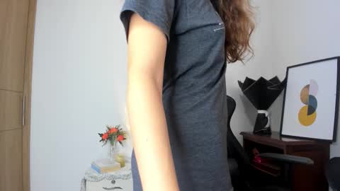 Meghan  online show from 11/03/25, 11:33