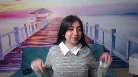 Megan Rossi online show from 03/10/25, 02:16