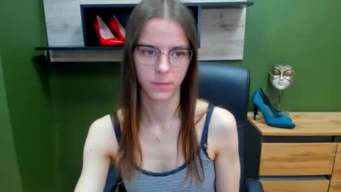 Snapshot of megi_erotic chatting on 12/05/25, 08:23 Megi online show from 12/05/25, 08:23