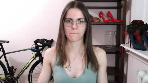 Snapshot of megi_erotic chatting on 01/18/26, 07:28 Megi online show from 01/18/26, 07:28