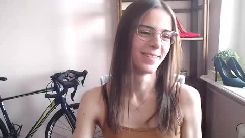 Snapshot of megi_erotic chatting on 02/26/26, 02:38 Megi online show from 02/26/26, 02:38