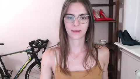 Snapshot of megi_erotic chatting on 03/28/26, 08:08 Megi online show from 03/28/26, 08:08