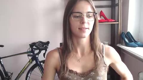 Snapshot of megi_erotic chatting on 03/29/26, 08:14 Megi online show from 03/29/26, 08:14
