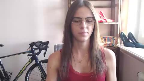 Snapshot of megi_erotic chatting on 04/09/26, 01:16 Megi online show from 04/09/26, 01:16