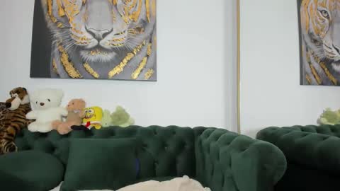 megpalmer online show from 05/01/26, 10:09