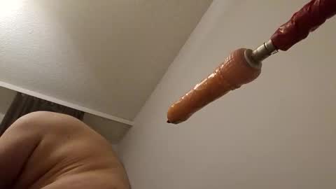 Snapshot of meheriuk68 chatting on 11/17/25, 01:11 meheriuk68 online show from 11/17/25, 01:11