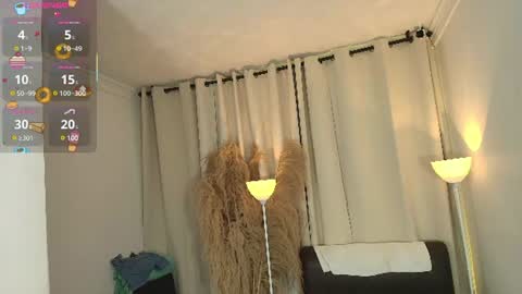 meii_luna online show from 07/08/26, 12:42