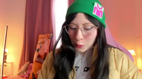 Mei  online show from 10/29/25, 08:43