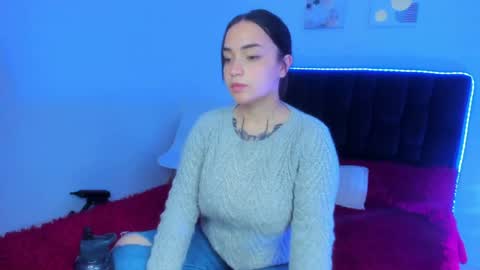 Snapshot of meily_oficial chatting on 04/27/26, 06:00 IG soymeily oficial online show from 04/27/26, 06:00
