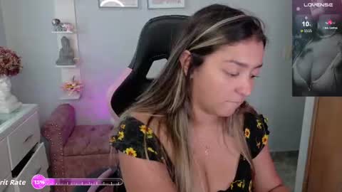 Melaany  online show from 07/11/26, 03:37