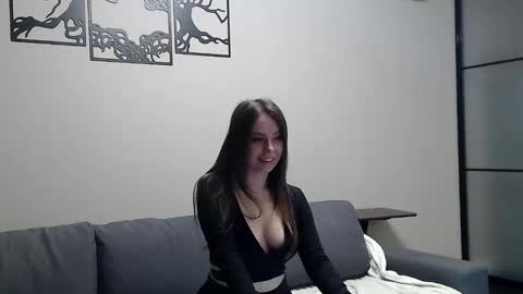meladams online show from 12/16/24, 12:04