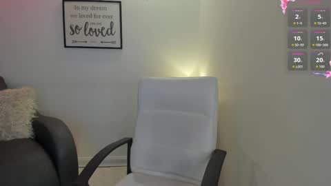 Snapshot of melan_owen chatting on 11/11/25, 10:59 melan_owen online show from 11/11/25, 10:59