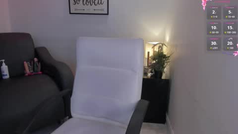 Snapshot of melan_owen chatting on 11/13/25, 11:09 melan_owen online show from 11/13/25, 11:09