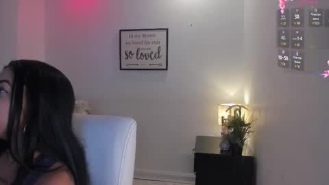 Snapshot of melan_owen chatting on 11/20/25, 10:59 melan_owen online show from 11/20/25, 10:59