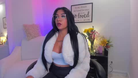 melan_owen online show from 05/24/26, 11:04