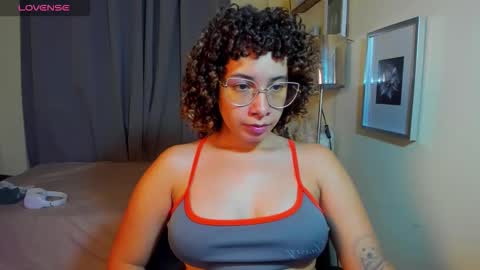 melani online show from 06/11/26, 12:43