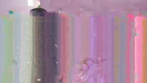 Snapshot of melanie__evans chatting on 05/06/26, 11:04 melanie__evans online show from 05/06/26, 11:04