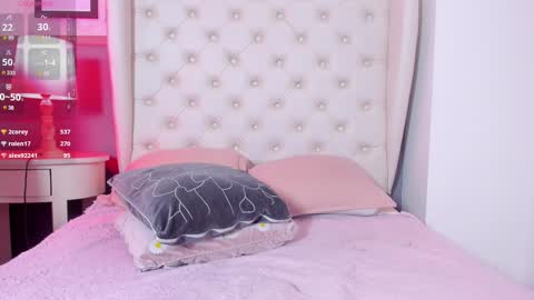 Melanie online show from 12/21/24, 02:26