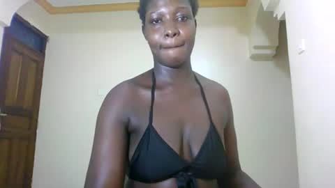 melanie_bae1 online show from 07/18/26, 01:48