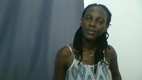 milly online show from 09/12/25, 06:46