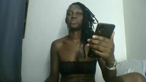 milly online show from 09/29/25, 06:35