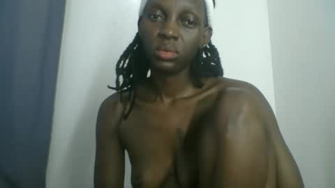 milly online show from 10/10/25, 11:15