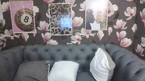 Melanie online show from 08/01/26, 08:24