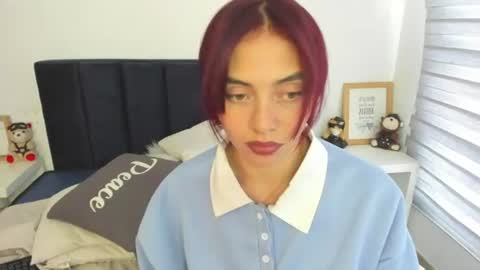 Melanie roux  online show from 07/17/26, 04:01