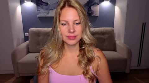 Melanie Bennett online show from 09/30/25, 06:29