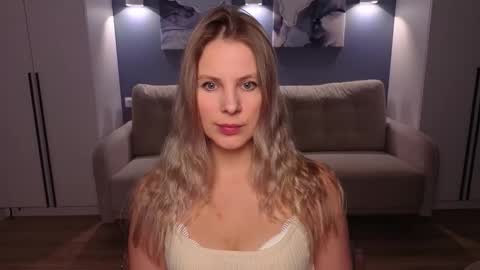 Snapshot of melaniebennett chatting on 02/10/26, 06:28 Melanie Bennett online show from 02/10/26, 06:28