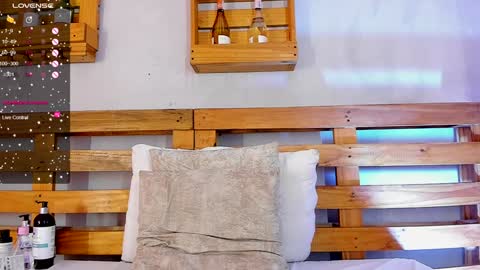 Melanie online show from 01/03/25, 01:27