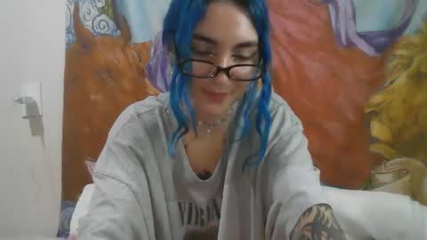 Snapshot of melaniefairy chatting on 12/05/25, 04:43 Melanie online show from 12/05/25, 04:43