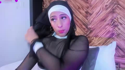 melaniejeann_ online show from 06/11/26, 02:44