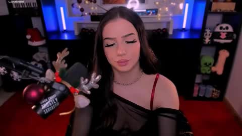 Snapshot of melanielipps chatting on 12/13/25, 07:53 Melanie online show from 12/13/25, 07:53