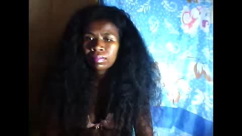 Snapshot of melanih chatting on 01/24/25, 11:15 melanih online show from 01/24/25, 11:15