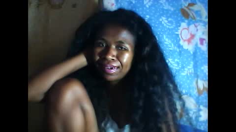 Snapshot of melanih chatting on 01/28/25, 11:28 melanih online show from 01/28/25, 11:28