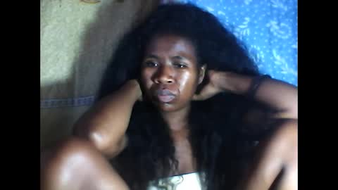 Snapshot of melanih chatting on 02/07/25, 08:33 melanih online show from 02/07/25, 08:33