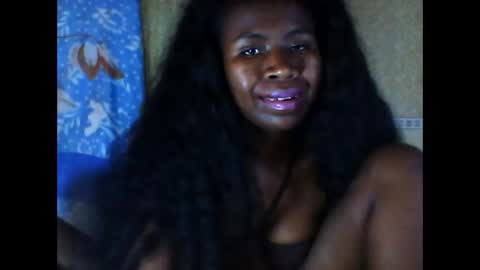 Snapshot of melanih chatting on 02/25/25, 11:41 melanih online show from 02/25/25, 11:41