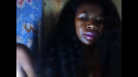 Snapshot of melanih chatting on 02/27/25, 01:49 melanih online show from 02/27/25, 01:49